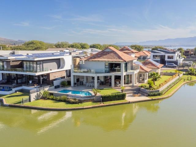 4 Bedroom house for sale in The Islands Estates, Hartbeespoort