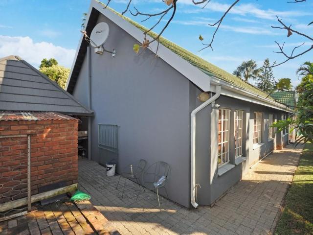 4 Bedroom house for sale in Theresapark, Akasia