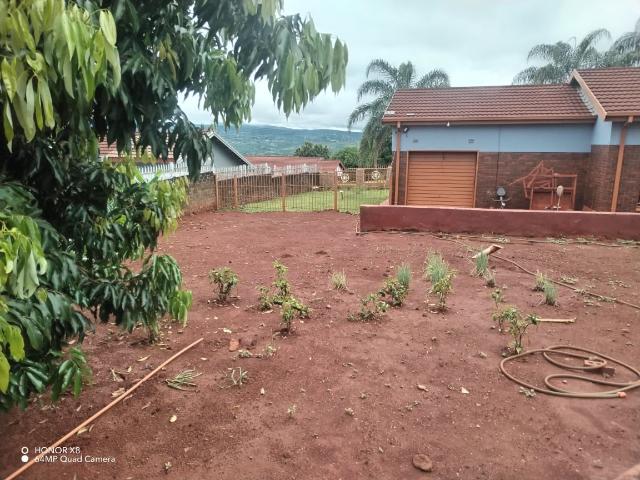 4 Bedroom House For Sale in Thohoyandou