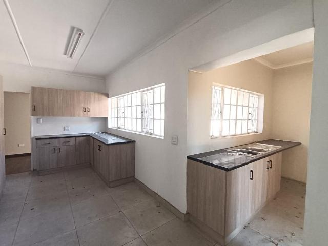 4 Bedroom house for sale in Three Rivers Proper, Vereeniging