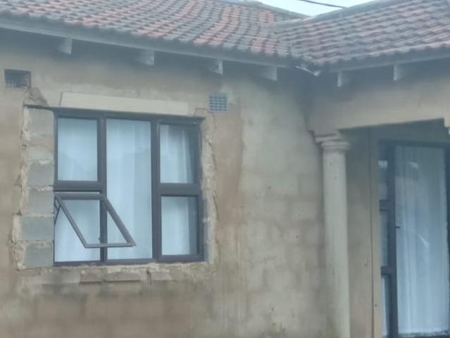 4 Bedroom House For Sale in Umgababa