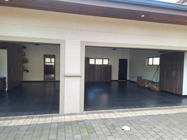 4 Bedroom House For Sale in Umhlanga Central