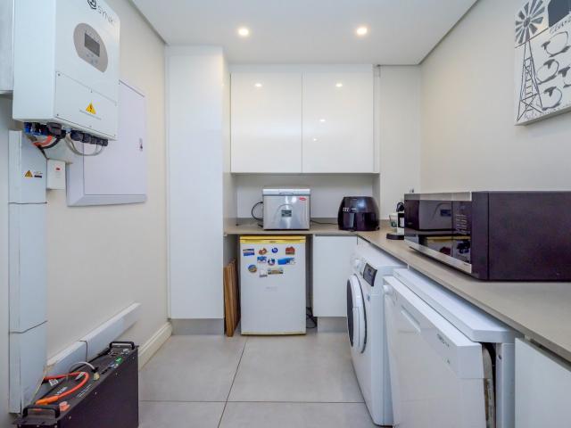 4 Bedroom House For Sale in Umhlanga Ridge