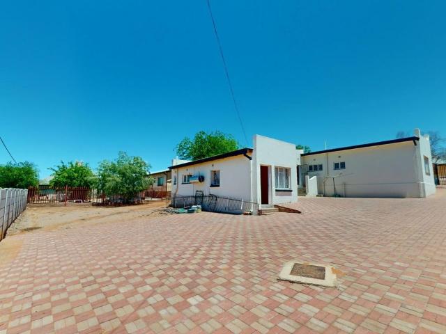 4 Bedroom house for sale in Upington Central