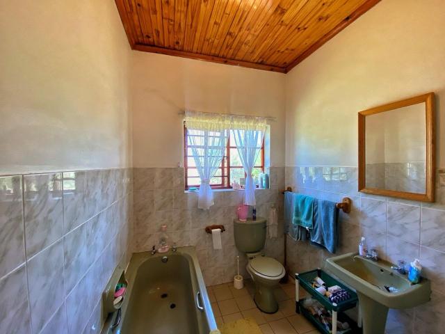4 Bedroom House For Sale in Vanes Estate