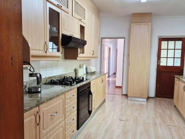 4 Bedroom House For Sale in Vanes Estate