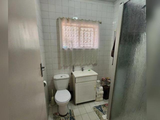 4 Bedroom House For Sale in Verwoerdpark