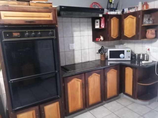 4 Bedroom House For Sale in Villieria
