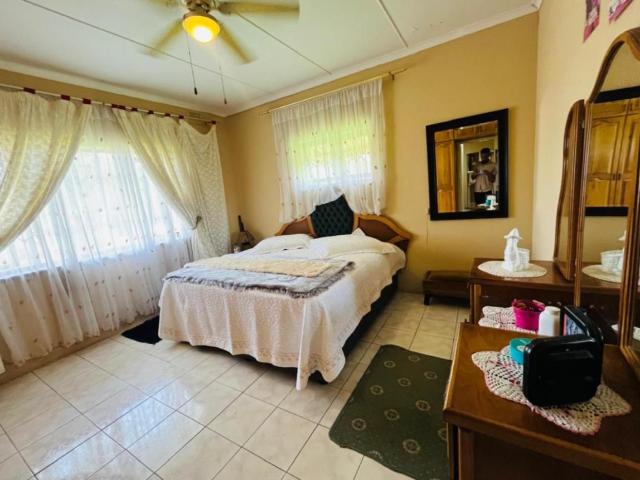 4 Bedroom house for sale in Yellowwood Park, Durban