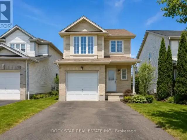 4 Bedroom House Kitchener ON LS103091651
