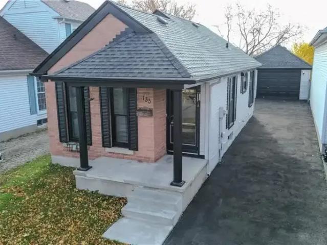 4 Bedroom House Kitchener ON 101687777