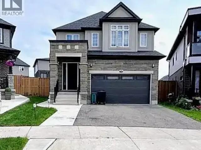 4 Bedroom House Kitchener ON 103879573
