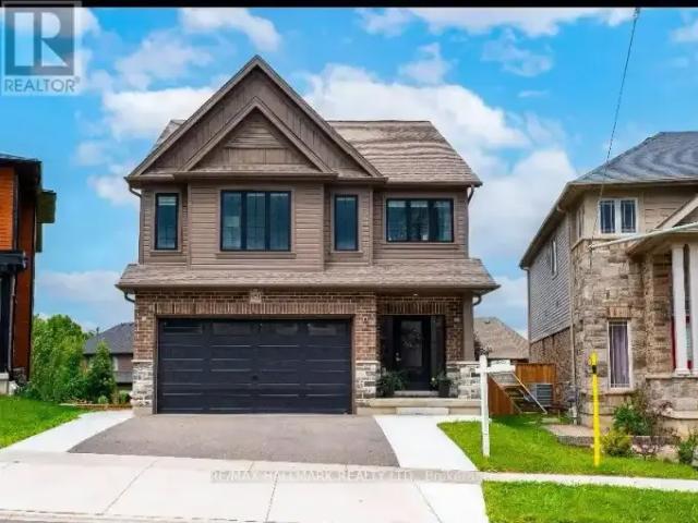 4 Bedroom House Kitchener ON 105167501