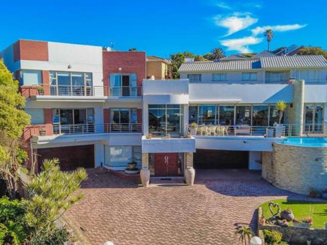 4 Bedroom House in C Place