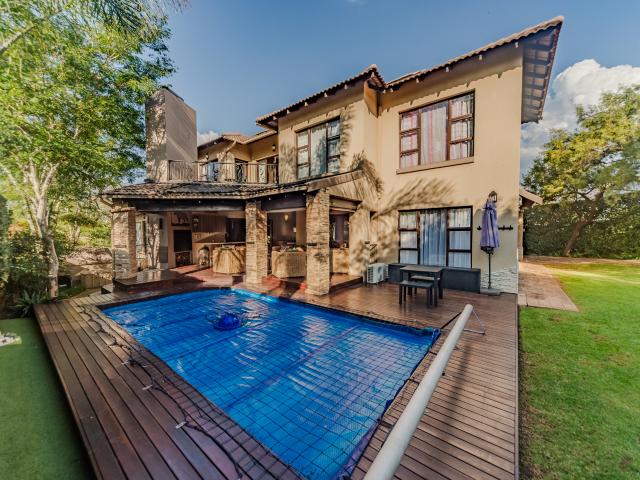 4 Bedroom House in Country View
