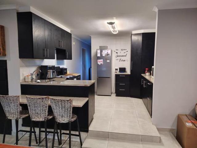 4 Bedroom House in Country Club