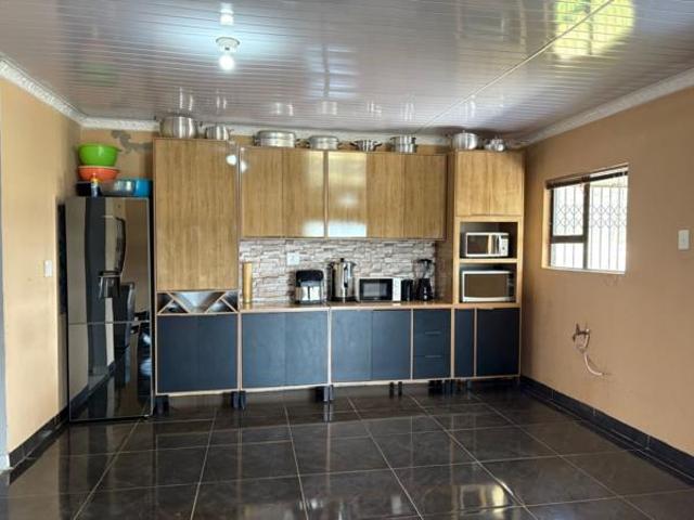 4 Bedroom House in Colchester