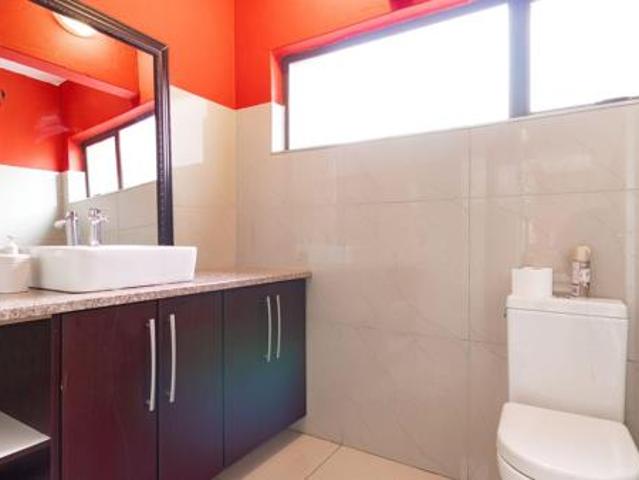 4 Bedroom House in Copperleaf Estate