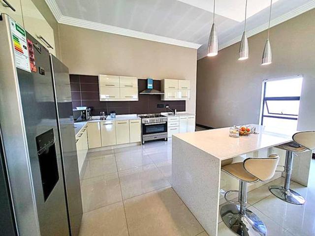 4 Bedroom House in Copperleaf Estate