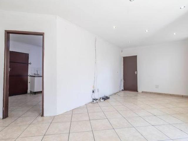 4 Bedroom House in Cosmo City