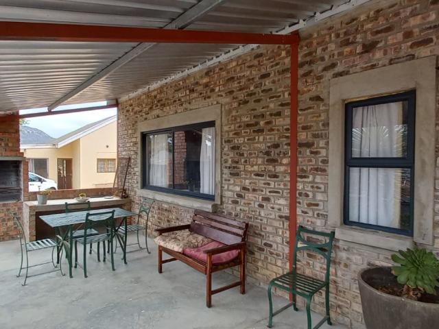 4 Bedroom House in Calitzdorp