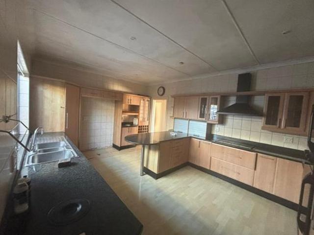 4 Bedroom House in Cambridge West