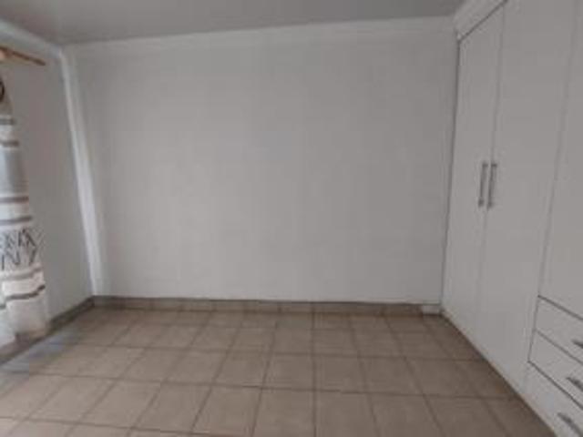 4 Bedroom House in Camelot