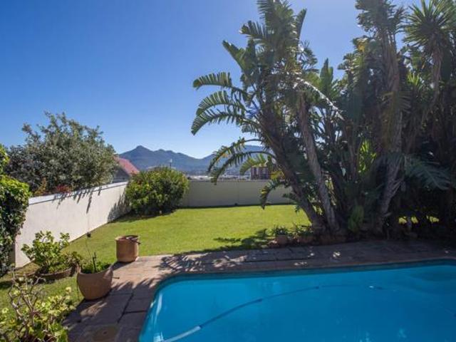4 Bedroom House in Capri