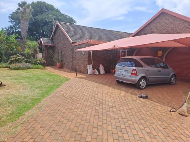 4 Bedroom House in Carletonville