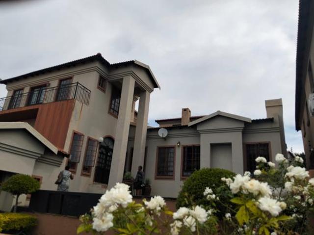 4 Bedroom House in Cashan