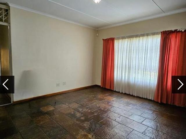 4 Bedroom House in Cashan