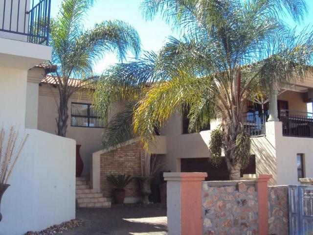4 Bedroom House in Cashan