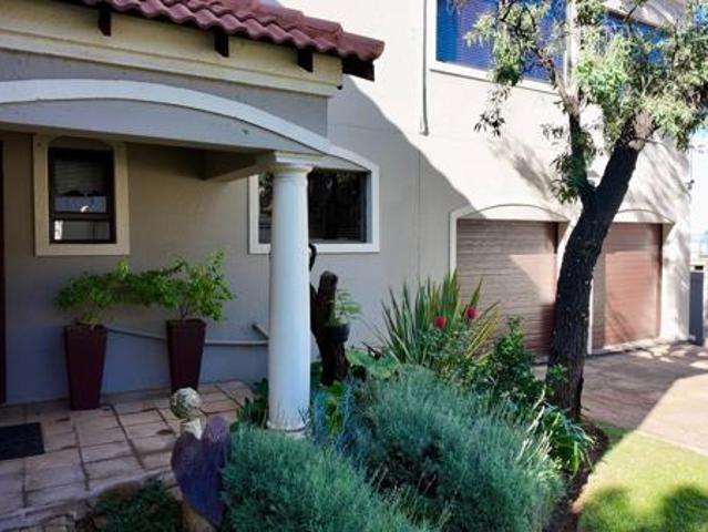 4 Bedroom House in Cashan