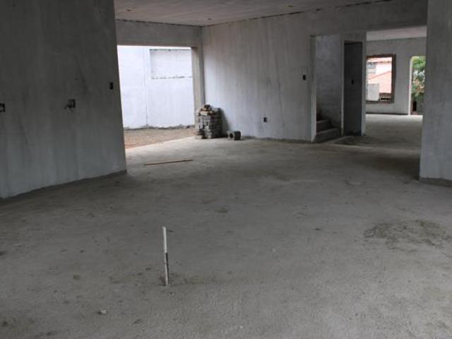 4 Bedroom House in Cashan