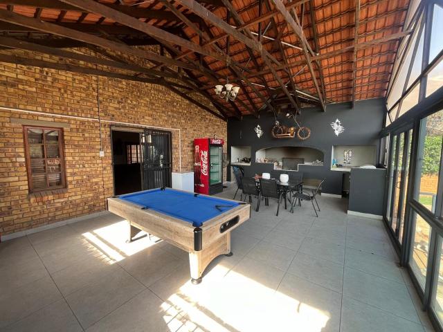 4 Bedroom House in Cashan