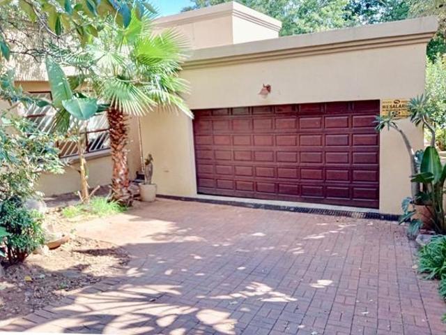4 Bedroom House in Cashan