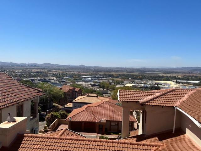 4 Bedroom House in Cashan