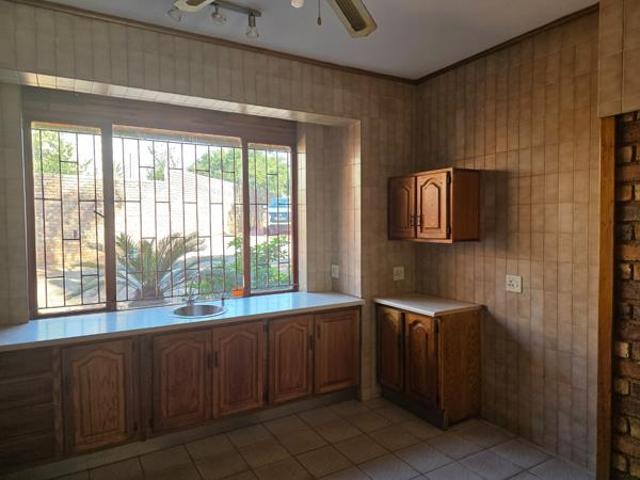 4 Bedroom House in Cashan