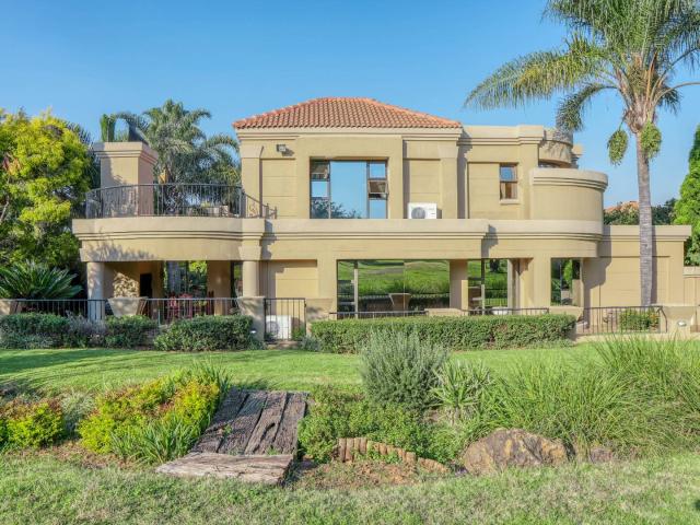 4 Bedroom House in Centurion Golf Estate
