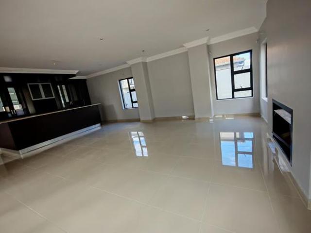 4 Bedroom House in Centurion Golf Estate