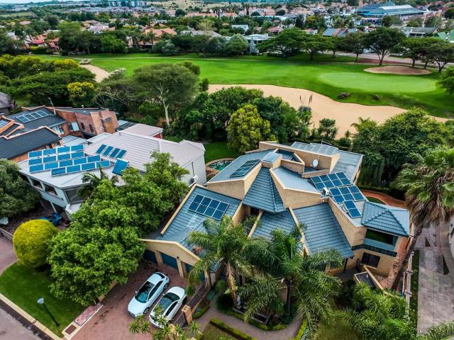 4 Bedroom House in Centurion Golf Estate