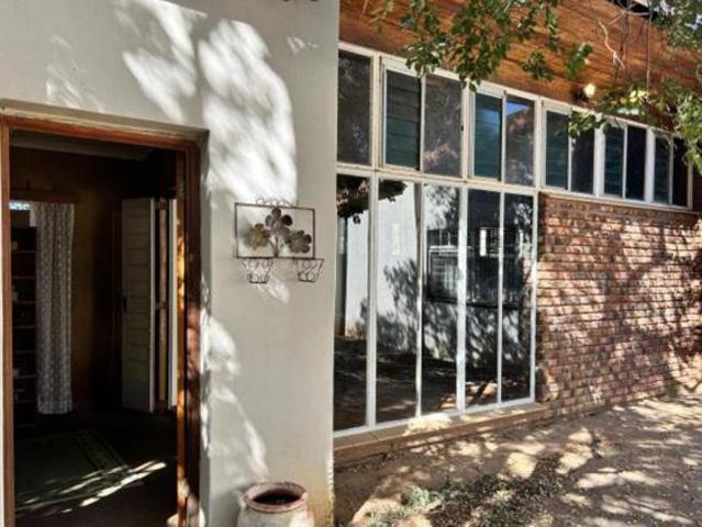4 Bedroom House in Christiana