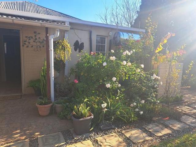 4 Bedroom House in Christiana