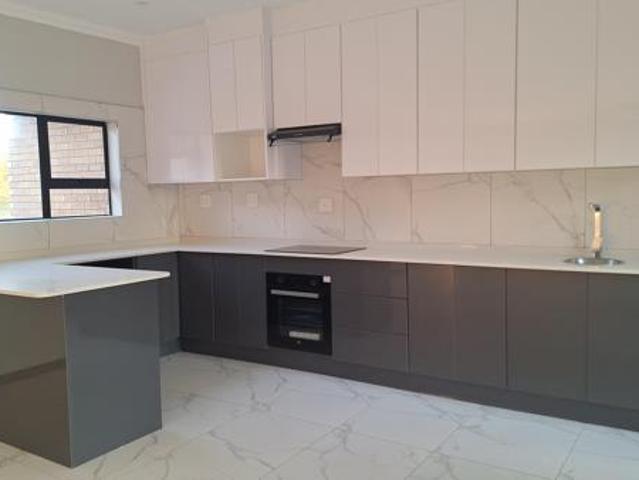 4 Bedroom House in Chroom Park