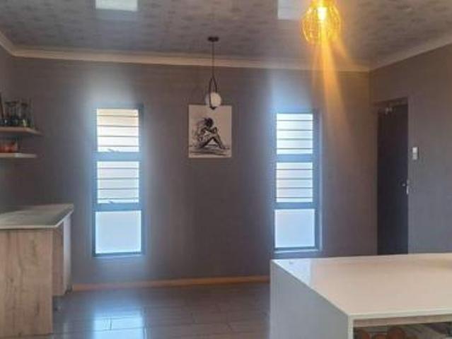4 Bedroom House in Chroom Park
