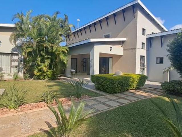 4 Bedroom House in Chroom Park