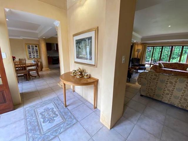 4 Bedroom House in Clubview