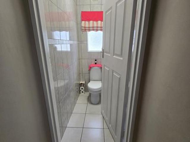 4 Bedroom House in Clanwilliam