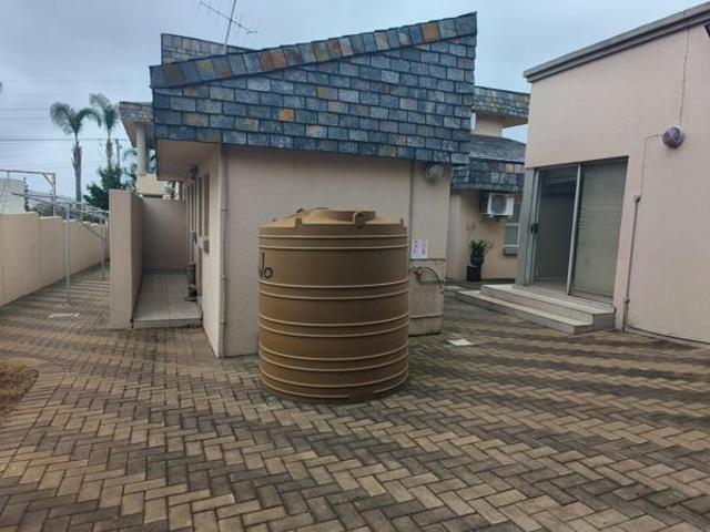 4 Bedroom House in Claudius