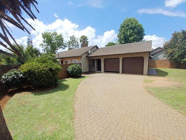 4 Bedroom House in Crystal Park